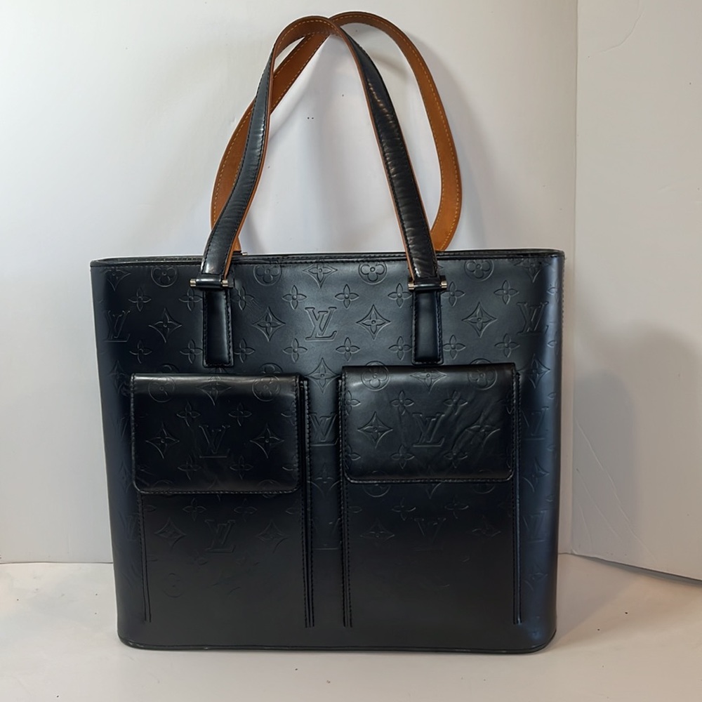 Louis Vuitton Matt Black Leather Stockton Bag LV Signature Embossed,2Flap pocket